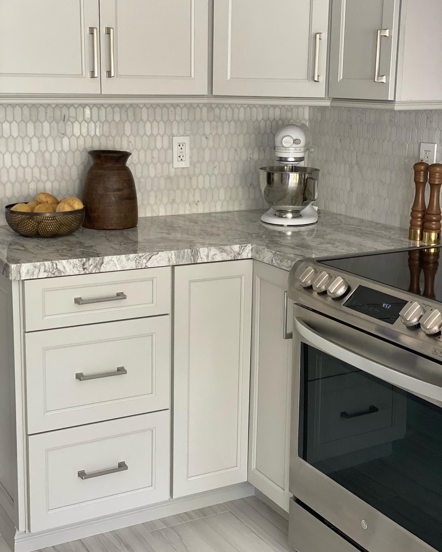 Finished kitchen project by Custom Construction Kitchen Bath & Floors in Los Angeles